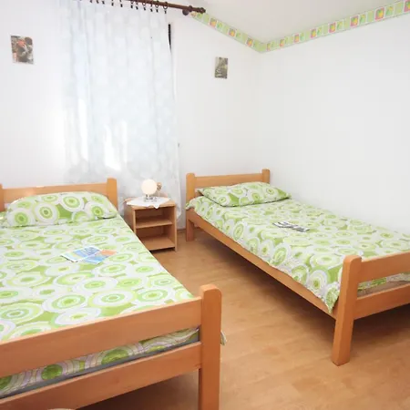 Apartment 6932a *
